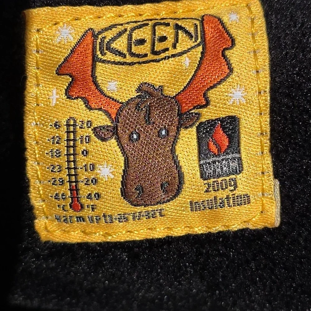 KEEN‎ Youth Puffrider Waterproof Boot Size 6 Insulated Slip In Adjustable Strap